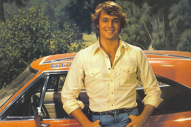 Dukes of Hazzard Star John Schneider Plays New Roles These Days - TVStoreOnline