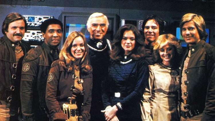 Richard Hatch, Battlestar Galactica’s O.G. “Captain Apollo” talks the legacy of one of the greatest sci-fi TV shows of all time - TVStoreOnline